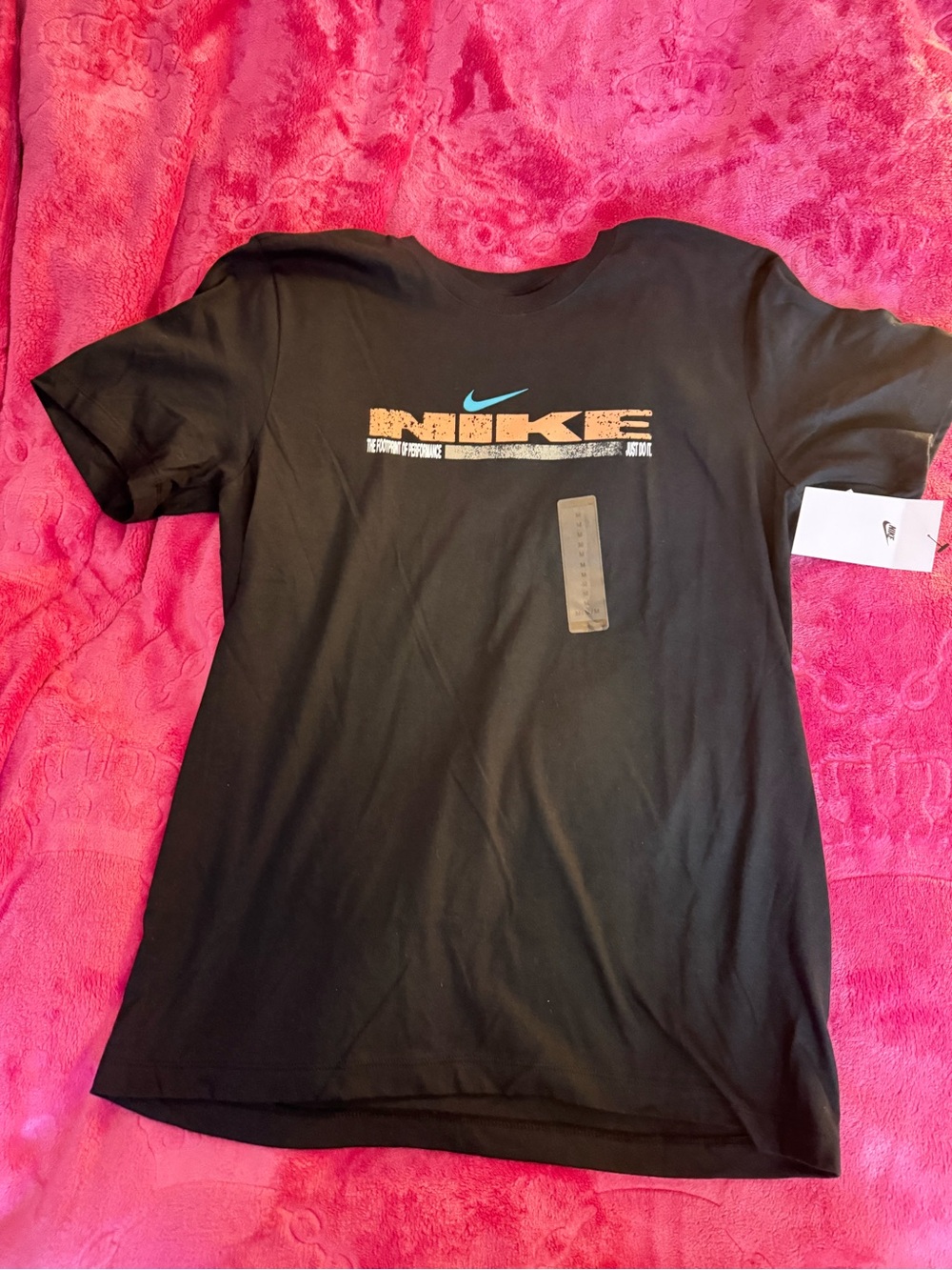 Nike Men’s Short Sleeve Tee Size - M